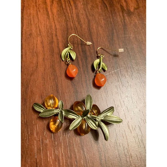 Retro Woman Luxury Design Glazed Plant Green Leaves Brooches and earring new - Picture 2 of 6
